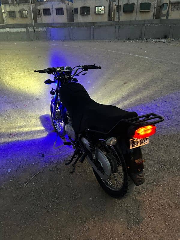 SUZUKI GS 150 2016 FIRST OWNER. 2