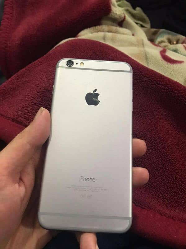 Iphone 6 plus Pta approved finger kam nhi karta 6