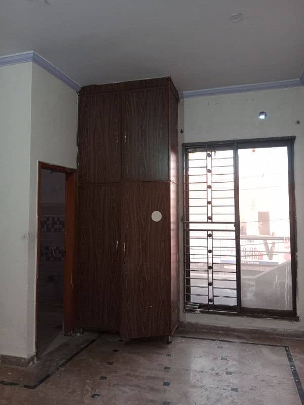 Separate Upper Portion for Rent Canal Bank Near Fateh Garh Harbanspura 13