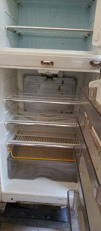 Dawalance Fridge for sale 5