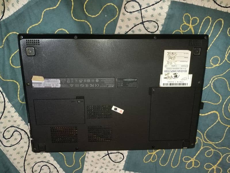 Acer i5th 6th Generation 2.3i6 Processer 8 Gb Ram 120 SSD Hard 5