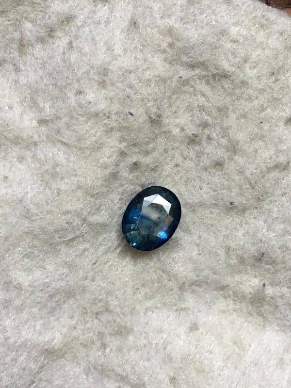 natural blue sapphire 4