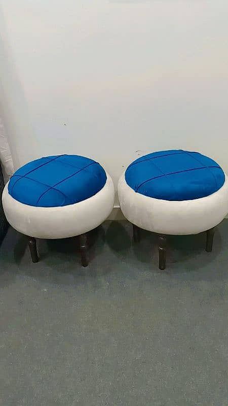 Handmade Puffy Sofa Seats 0