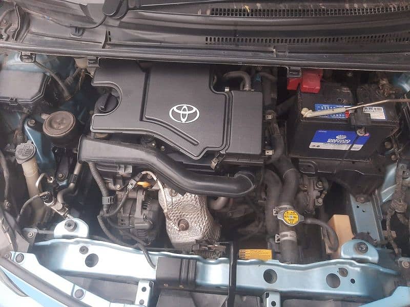 Toyota Vitz 2018 8