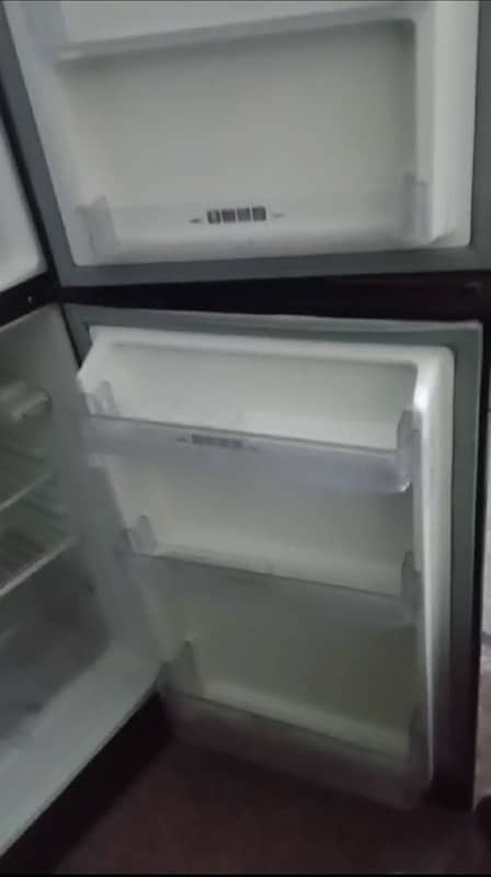 Dawlance fridge 1