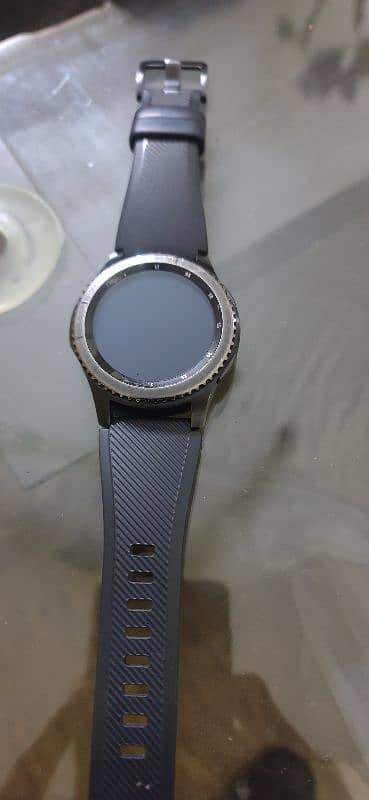 Samsung Gear S3 Frontier 0