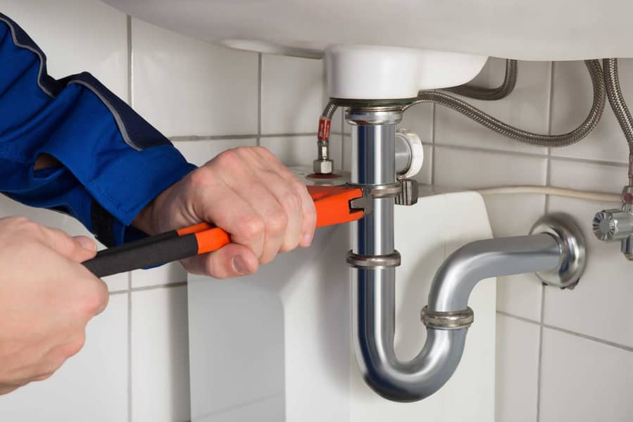 Professional Plumbing Services Available – Fast & Reliable 2