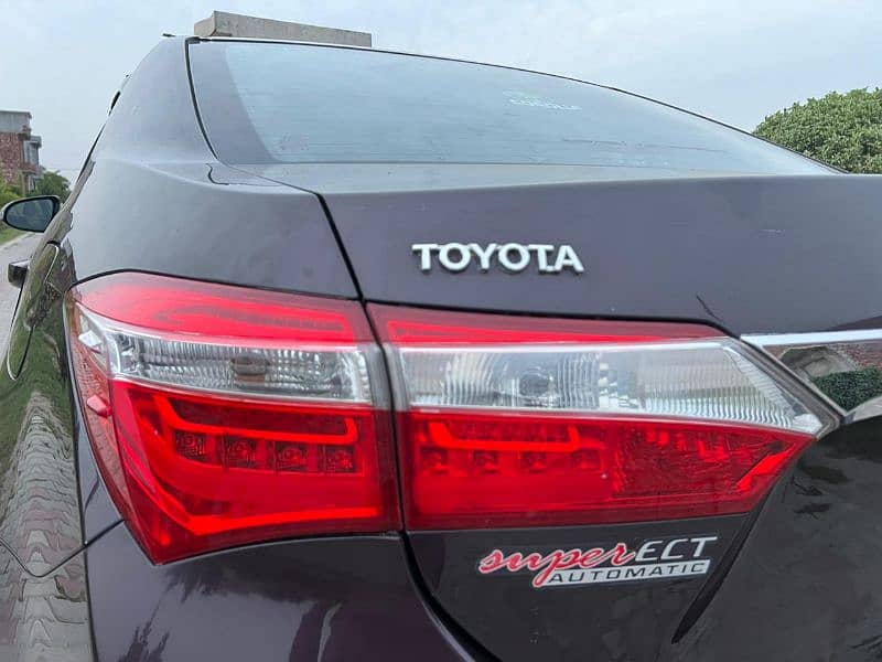 Toyota Corolla GLI 2015 11