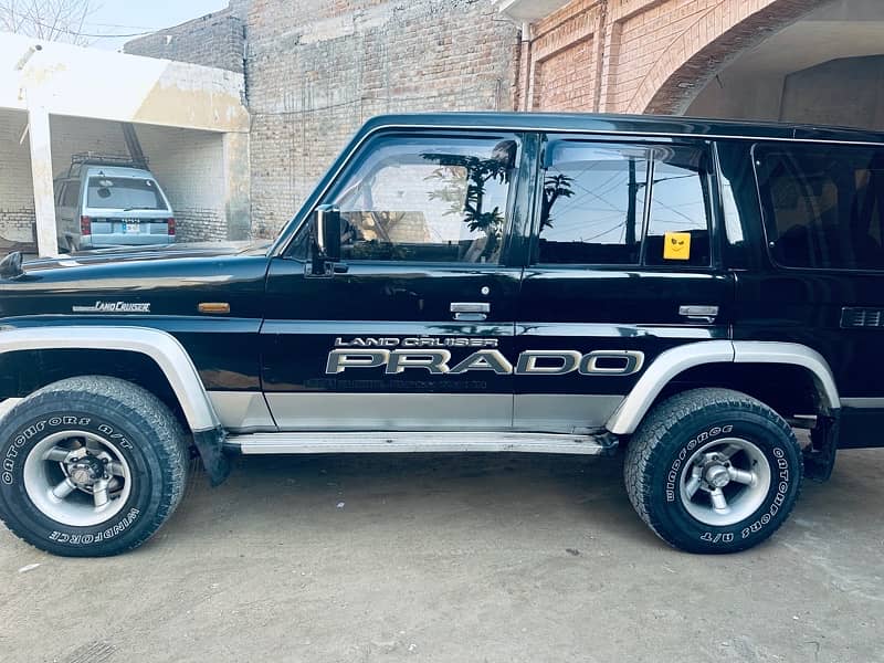 Toyota Prado 1992 9