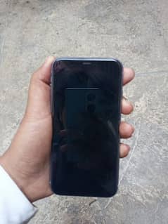 iphone 11 ( 128 gb) (89 health) icloud locked