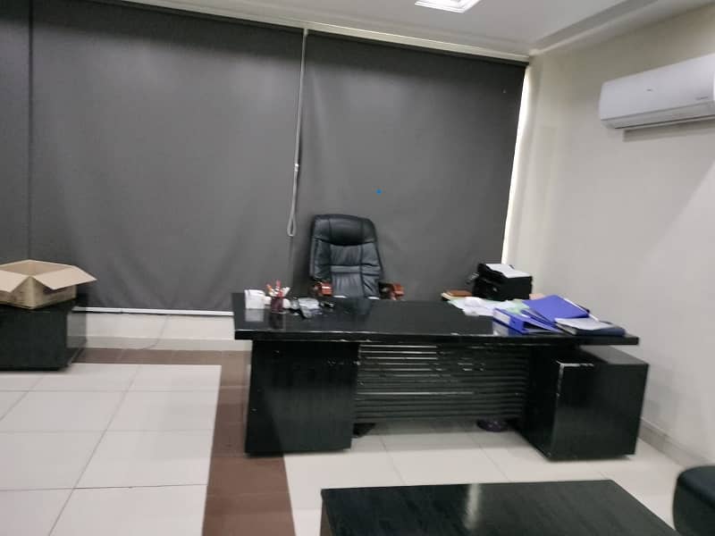 4 Marla 3rd Floor For Rent With Lift In DHA Phase 6 Lahore 21