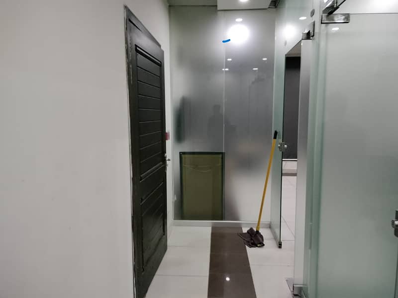 4 Marla 3rd Floor For Rent With Lift In DHA Phase 6 Lahore 28