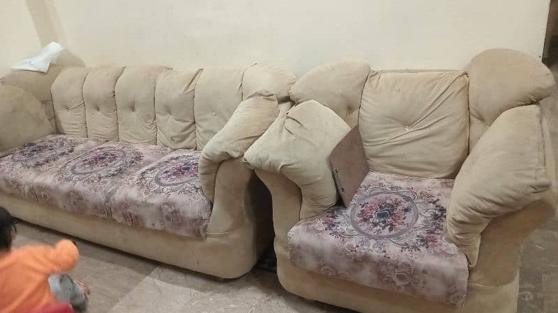 Home used Furniture 1 year used only 4