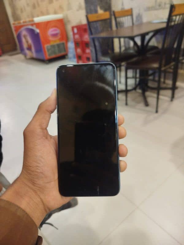 Realme 9i 10/9 4