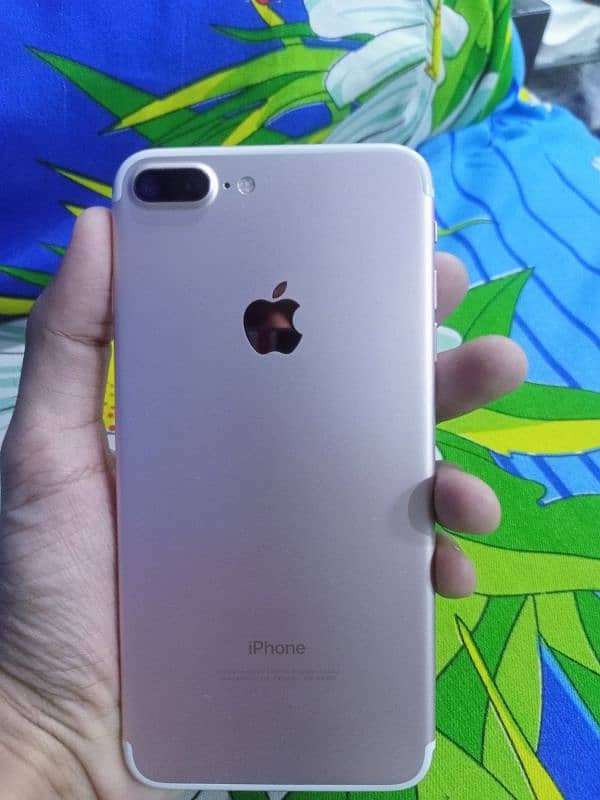 Iphone 7 Plus (PTA Approved) 1