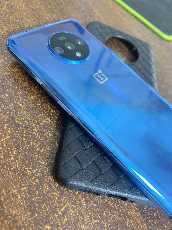 OnePlus 7T 8/128 5