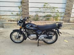 Suzuki GS SE 150 model 2021 October Karachi urgent sale