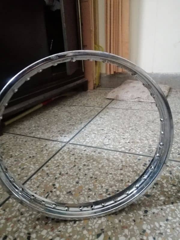 70 Rim for sale in good condition sirf zang laga hai thora 0