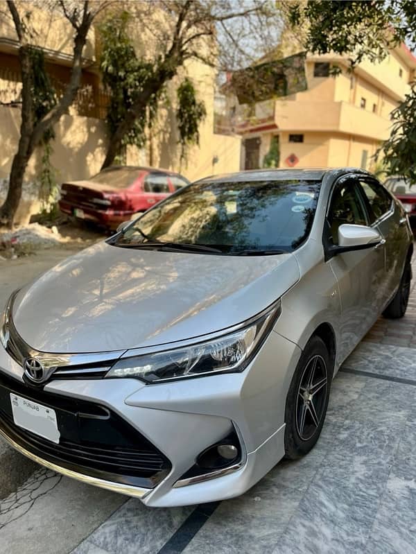 Toyota Corolla GLI 2017 1