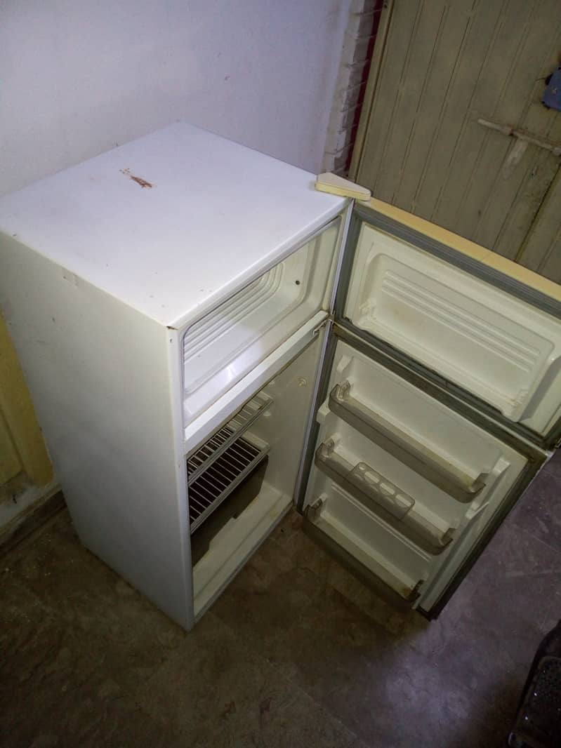 Waves glass door freezer with iron trolley, Dawlance small fridge 9