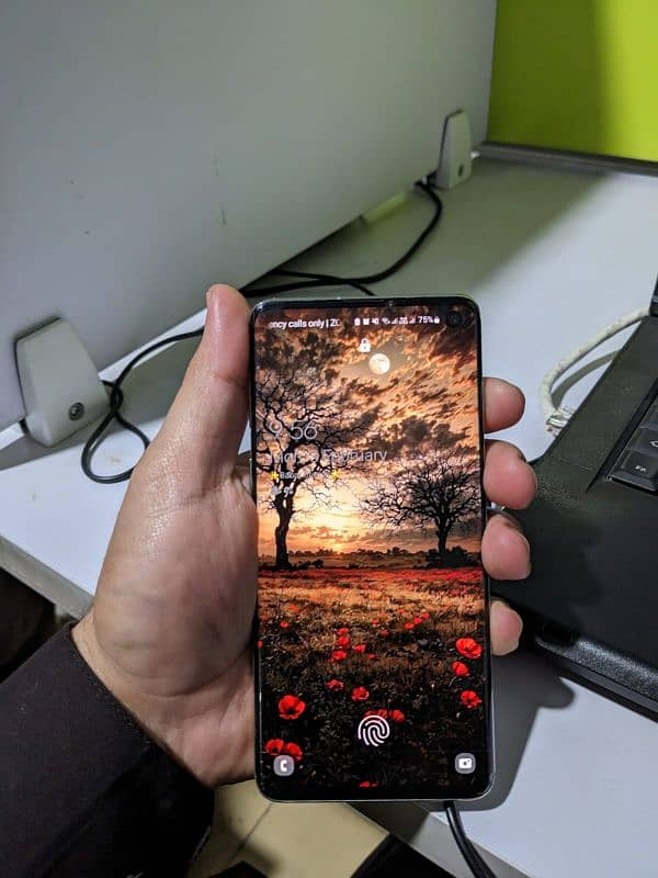 Samsung Galaxy S10-PTA Approved 6-128 GB 7