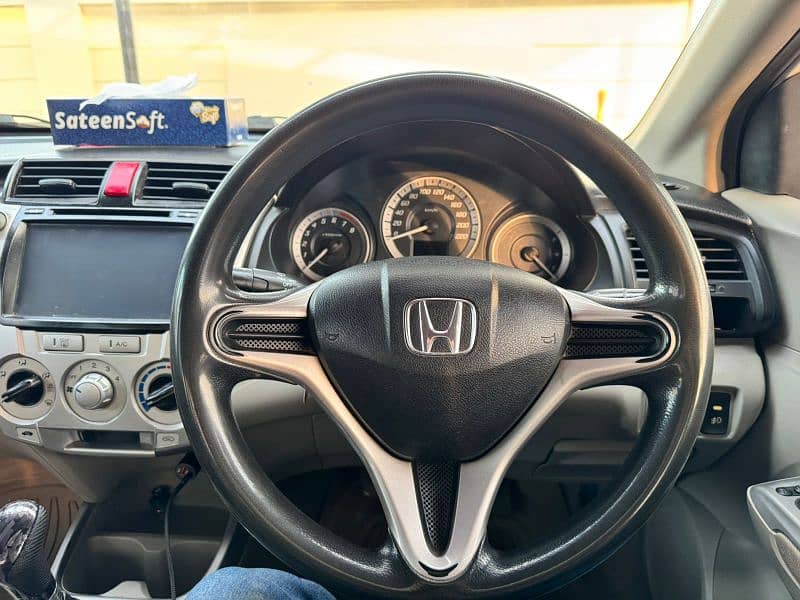 Honda City IVTEC 2016 16