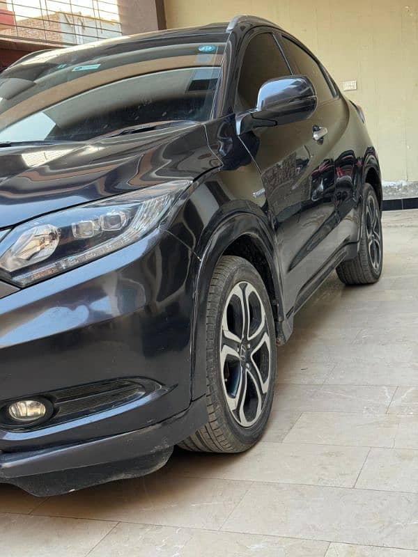 Honda Vezel 2014 Z pakg 1