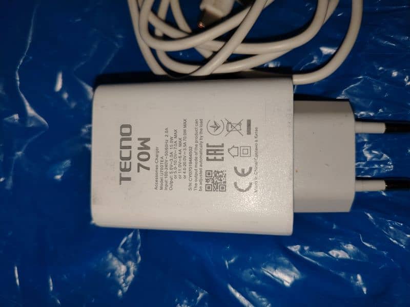 70W Tecno Camon 30 Pro original Charger 3