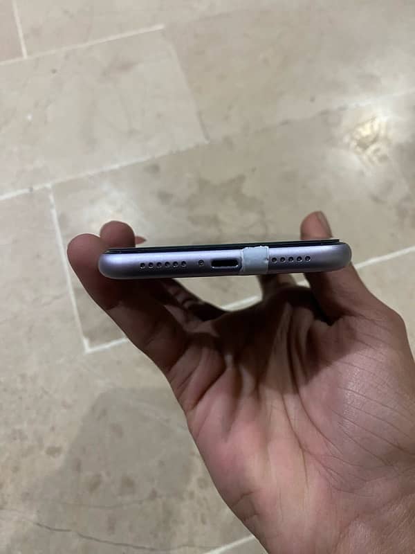 iphone 11 PTA APPROVED 4