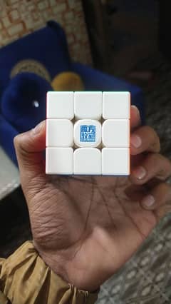 Rubik's Cube new usa liya ha