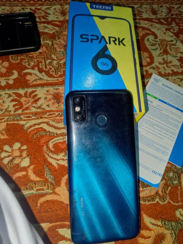 Tecno Spark 6go 4/64 with box 0