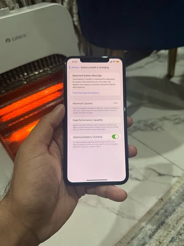 iPhone 11 pro max 64Gb Pta Approved 2