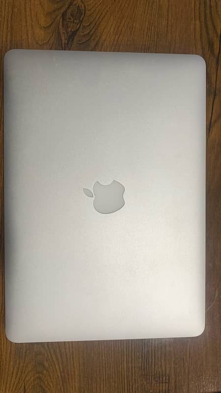 Apple Macbook Air 2013 4