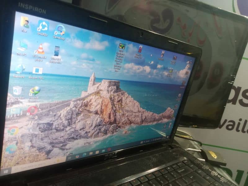 laptop 4GB ram 500 hard disc 2