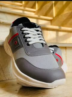 Men,s fabric walking sneaker