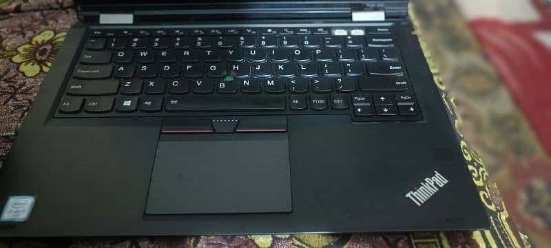 lenovo 6th gen  360° touch and type 2