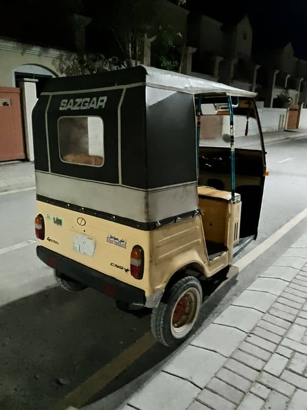 SAZGAR RICKSHAW 4