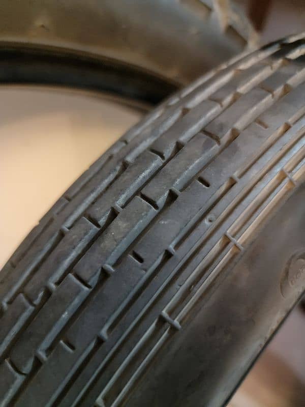 90-90-18 R Genuine tyres Cb150f for Sale 0