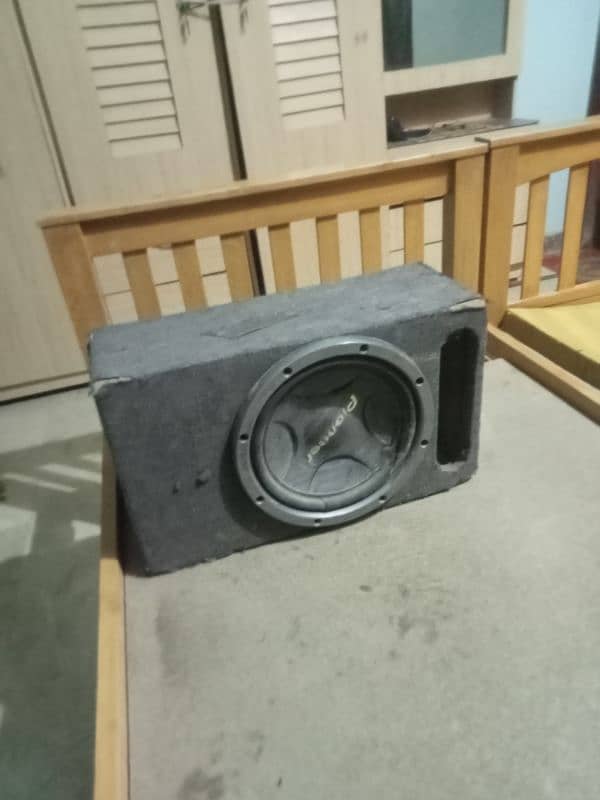 pioneer woofer 1