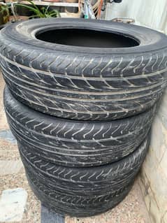 Dunlop tyre 195/65/15