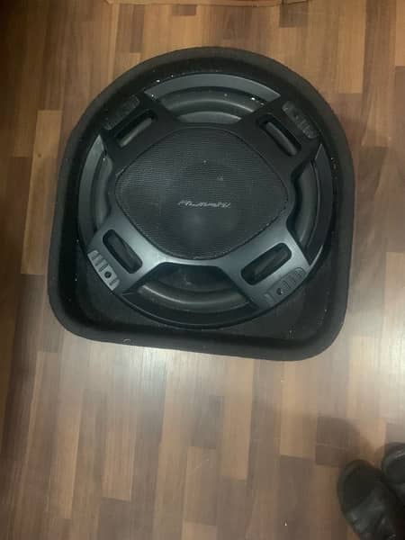 woofer with amplifier 3