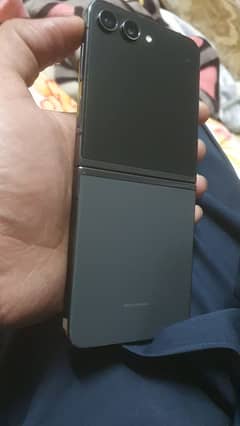 Samsung Galaxy Z Flip 5 Non PTA