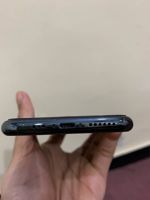 iphone 11 pro (Non-PTA, factory unlocked) 10