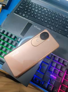 Vivo V40e only 2 month use Brand new condition 10/10