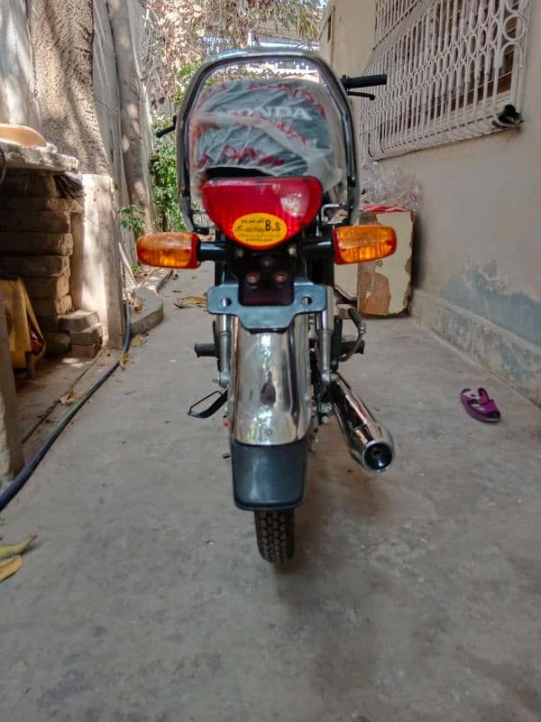 For Sale: Honda 70 (Blue) – Like New Condition! 2