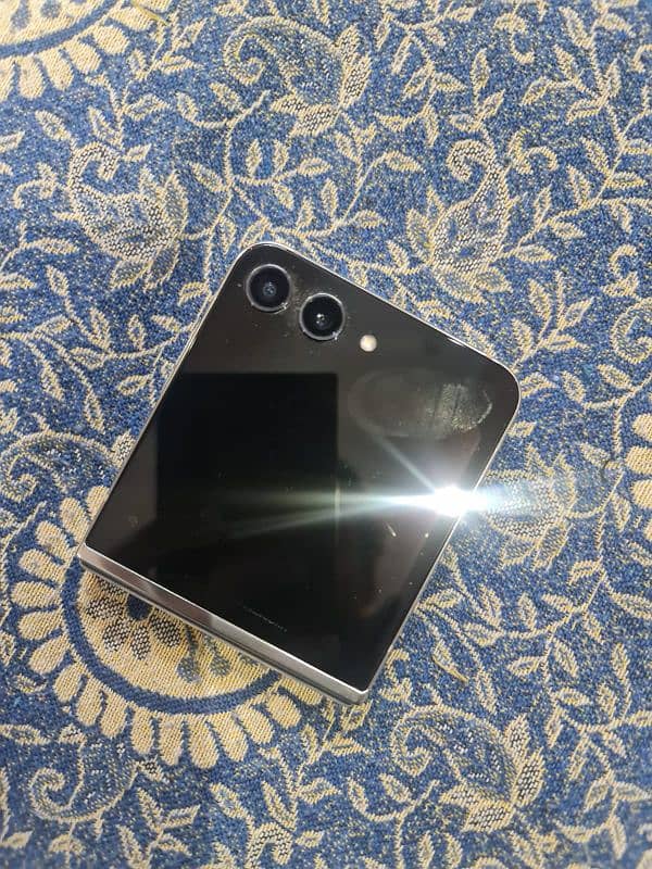 Samsung galaxy Z flip 5 pta aproved 1
