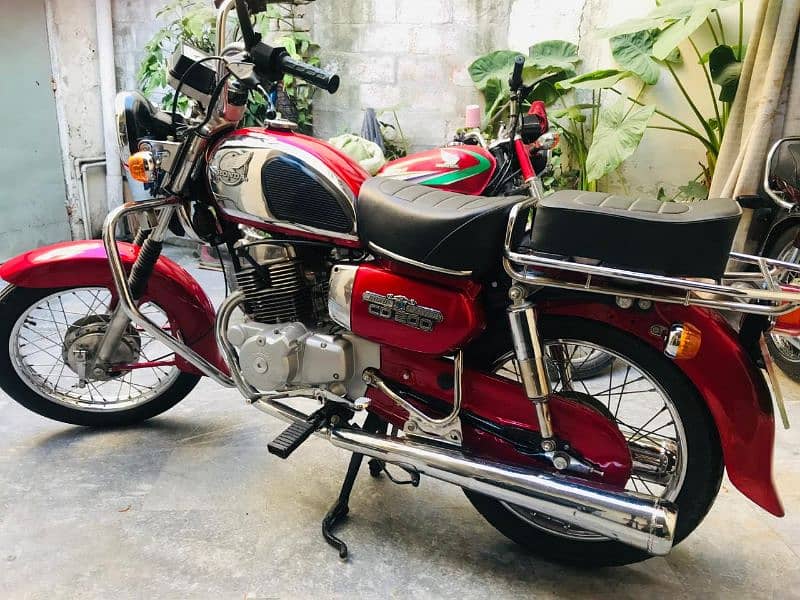 Honda CD 200 for Sale in Brand New condition 1