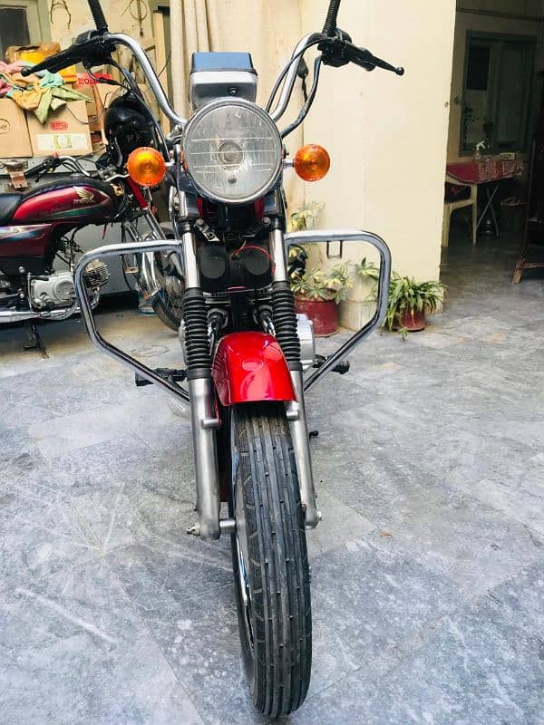 Honda CD 200 for Sale in Brand New condition 2