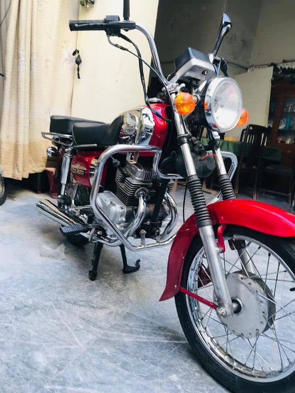 Honda CD 200 for Sale in Brand New condition 5