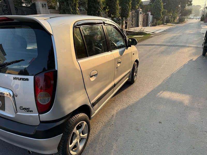 Hyundai Santro Exec 2004 4